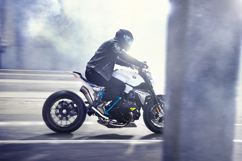 Illustration for article titled The BMW Concept Roadster Looks Like An i8 Motorcycle